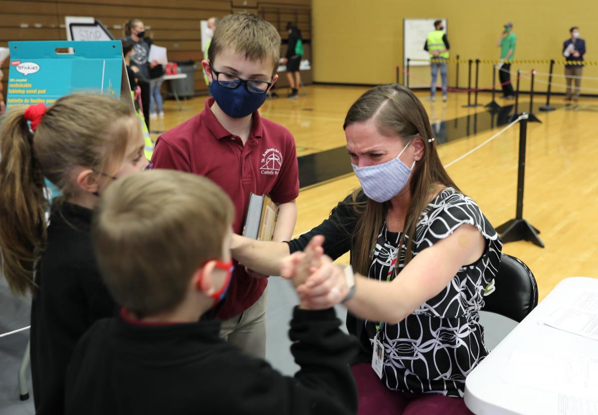 teacher received vaccine