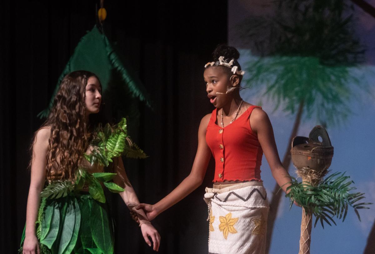 Discovery students performing Moana Musical
