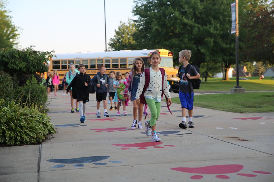 students at Prairie Vista Elementary on the 1st Day of School