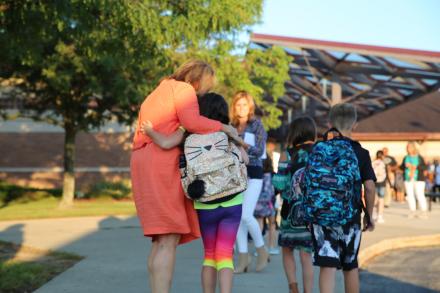 Horizon Elementary School Principal Tressa Decker welcomes students back on the 1st Day of School