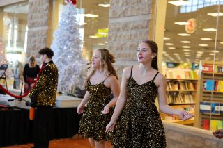 Rhapsody Penn Choir brought the holiday spirit to University Park Mall this afternoon! 🎶✨ 

Shoppers were treated to cheerful performances of classic carols and festive favorites from our Kingsmen performers.