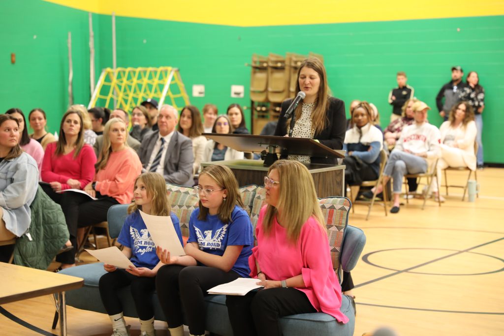 Elm Road Principal Madelyn Beers presents to the School Board