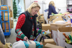 PHM-Title-1-Admin-Toy-Shopping-for-Adopted-Families-12-5-25-258